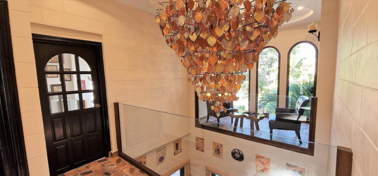Potterland Luxury Pool Villa Pattaya Walking Street 6 Bedrooms المظهر الخارجي الصورة