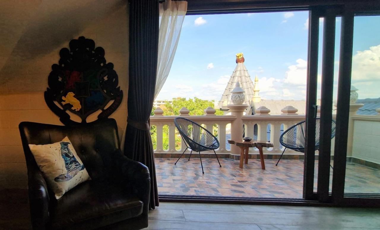Potterland Luxury Pool Villa Pattaya Walking Street 6 Bedrooms المظهر الخارجي الصورة