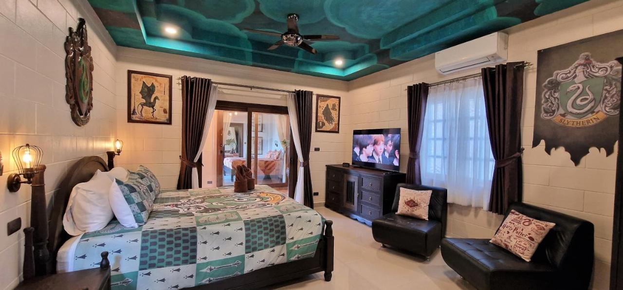 Potterland Luxury Pool Villa Pattaya Walking Street 6 Bedrooms المظهر الخارجي الصورة